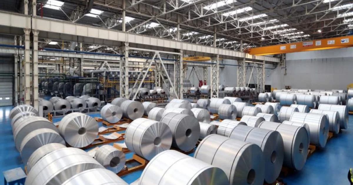 Bobinas metálicas ilustran el comercio de acero y aluminio en México