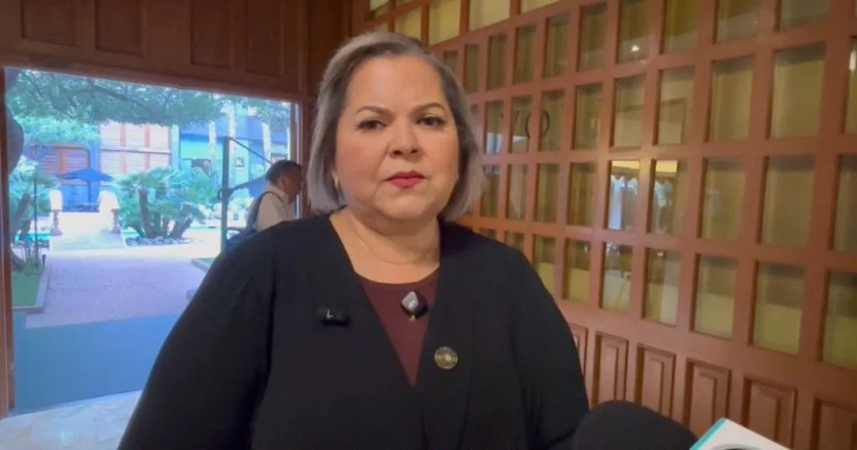 Evangelina Moreno durante una entrevista