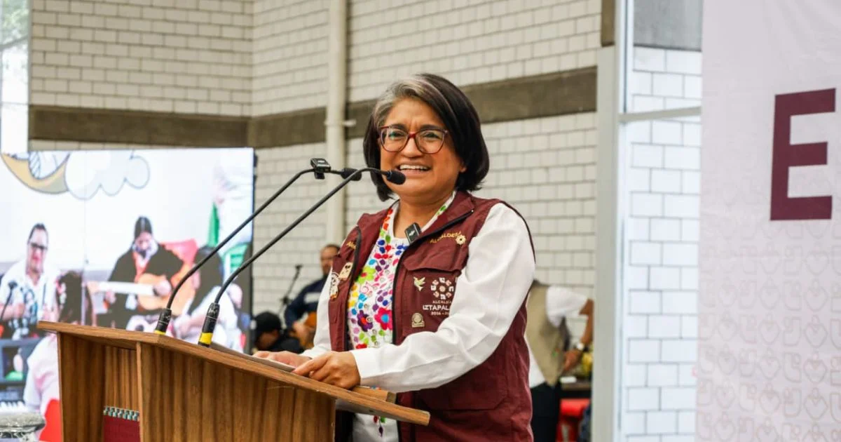Aleida Alavez durante la entrega de ayudas técnicas en Iztapalapa.