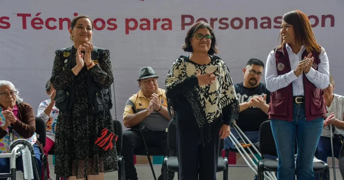 Entrega de ayudas técnicas en Iztapalapa para personas con discapacidad